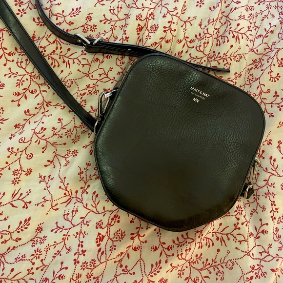 Crossbody Matt & Nat - ✨ - Picture 1 of 3